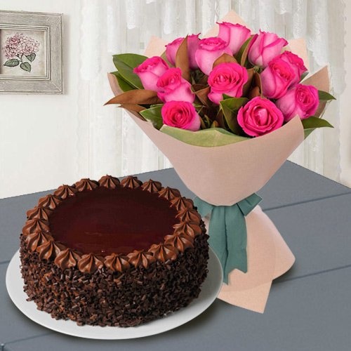 Pretty 12 Pink Roses with 1/2 Kg Chocolate Cake