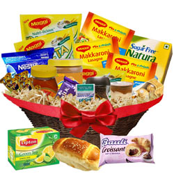Luxuries English Style Lunch Basket